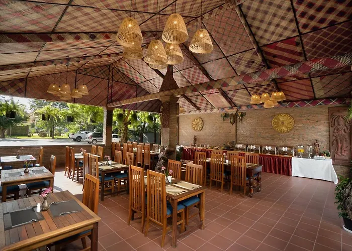 Hotel Khemara Sovannphum 5*